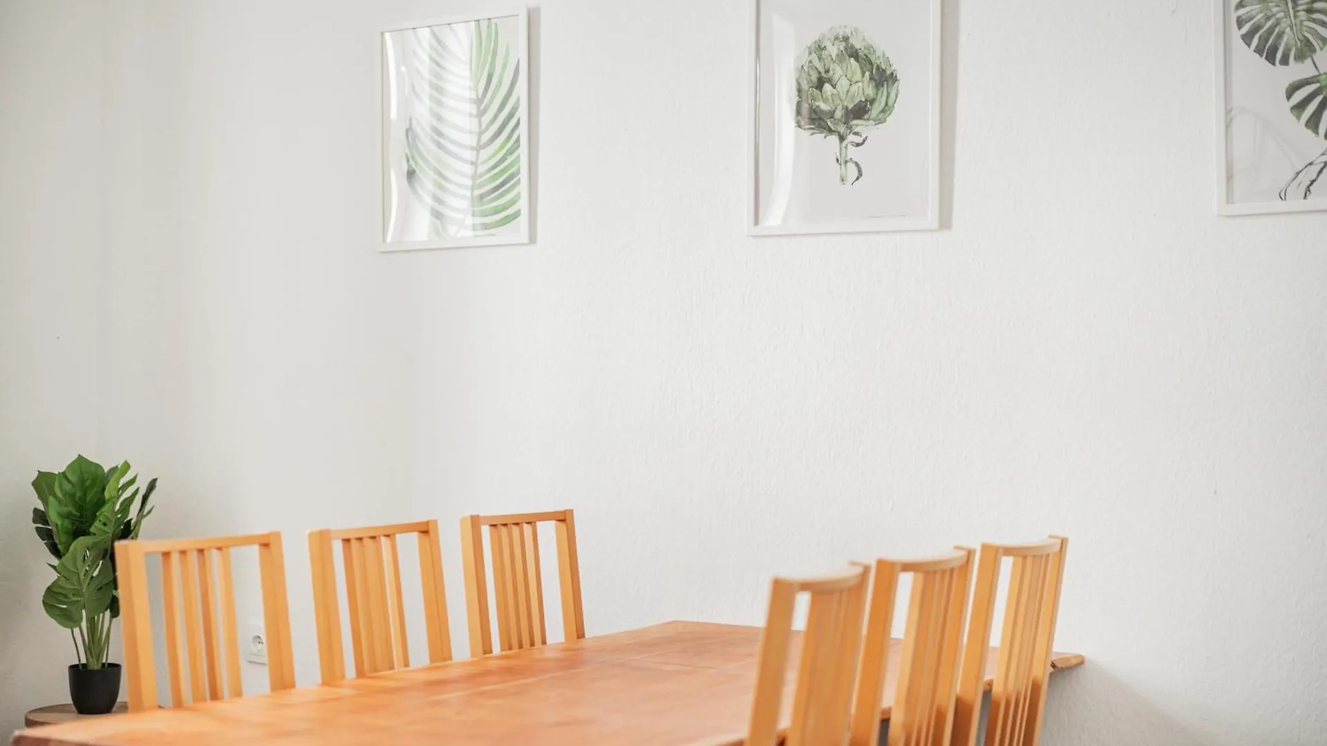 70 M2 Central Westbahnhof Apartment Viena 0*,  Austria