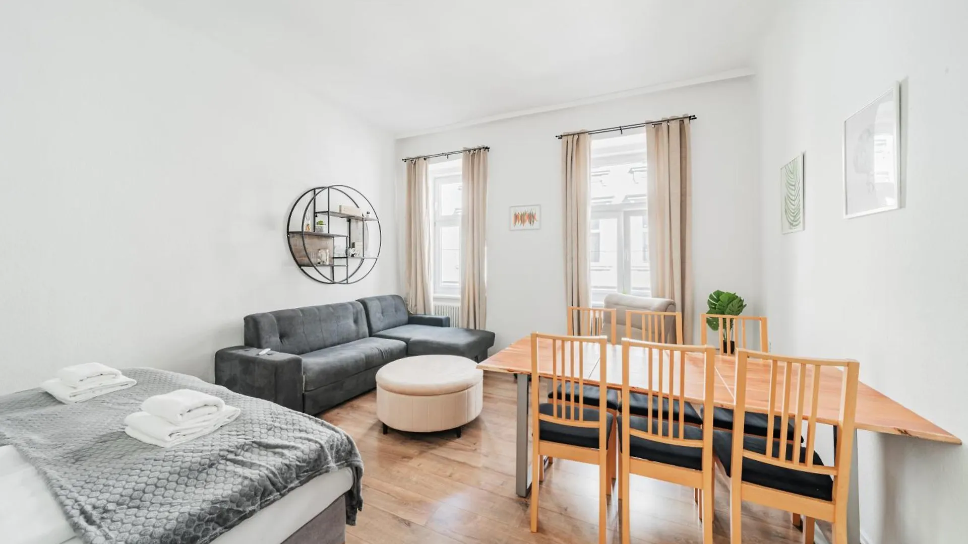70 M2 Central Westbahnhof Apartment Viena